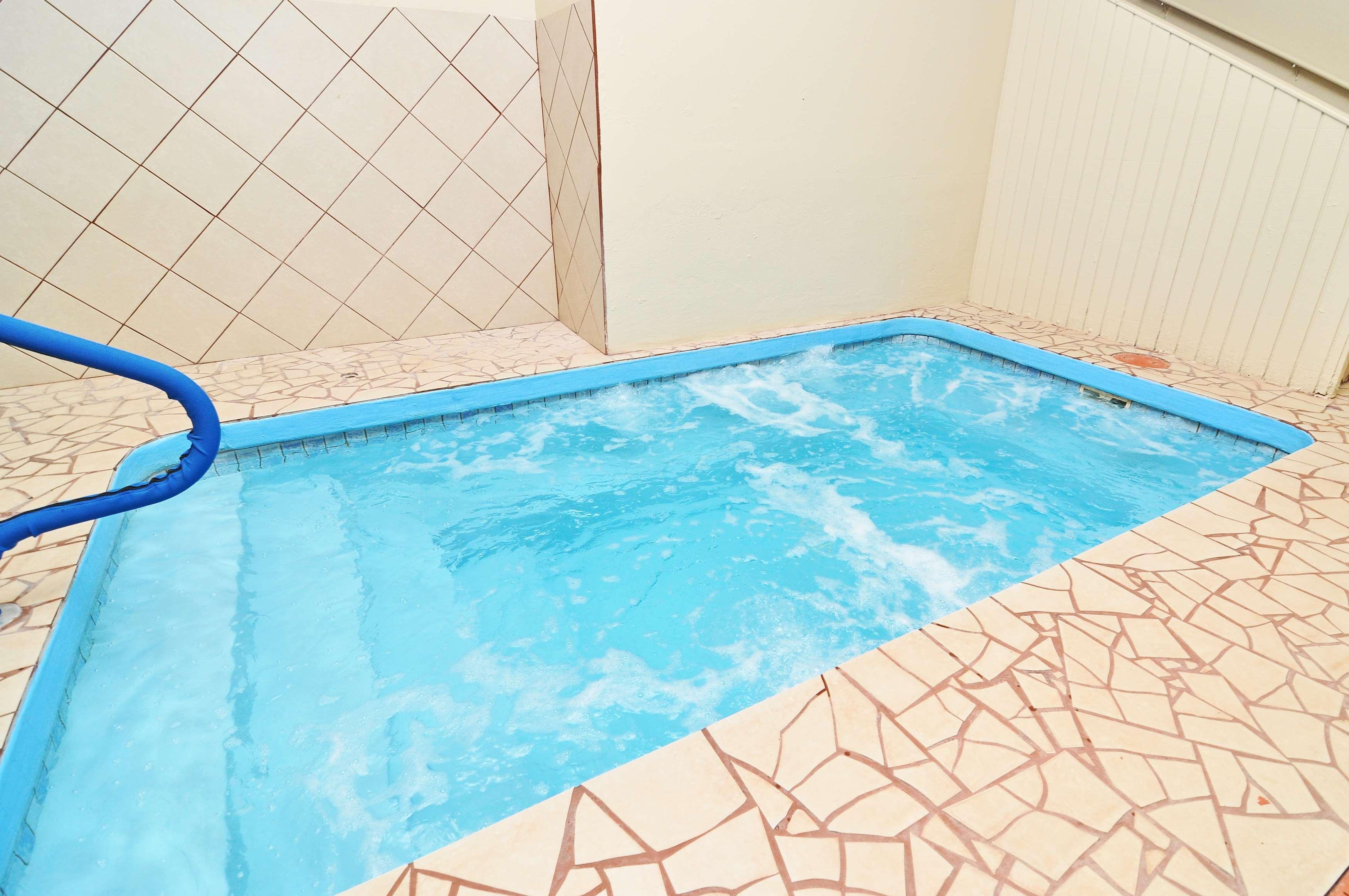 Surestay Plus Hotel By Best Western Topeka Luaran gambar