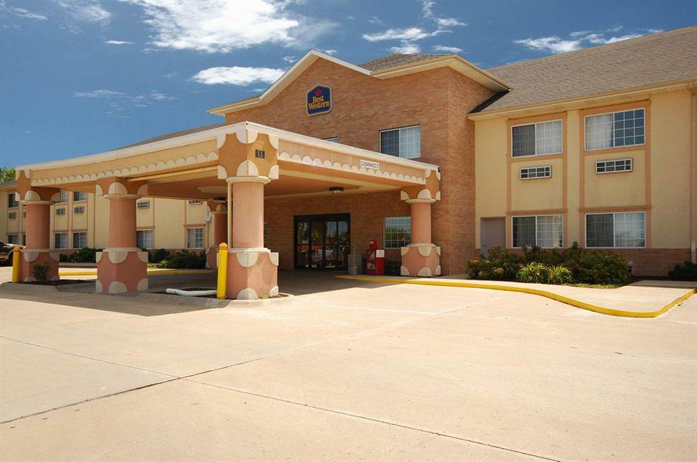 Surestay Plus Hotel By Best Western Topeka Luaran gambar